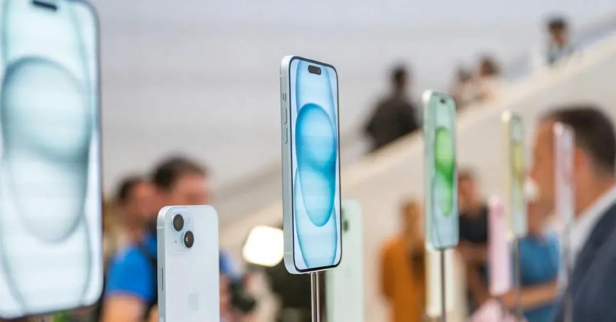 Apple gets record shipments in India
