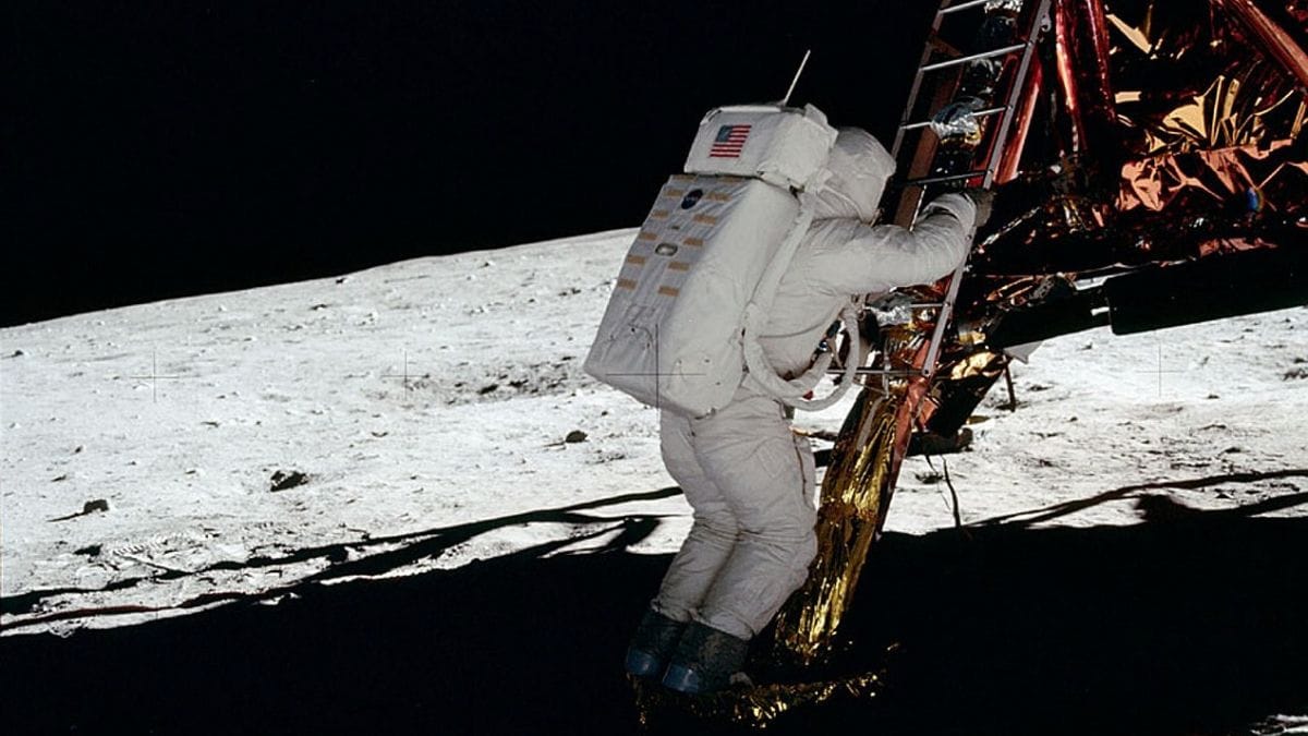 Lunar Temperature Fluctuations: Understanding the Moon