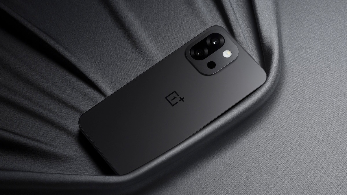 OnePlus 13T Will Squeeze 6,260mAh Battery Into Its Compact Design 