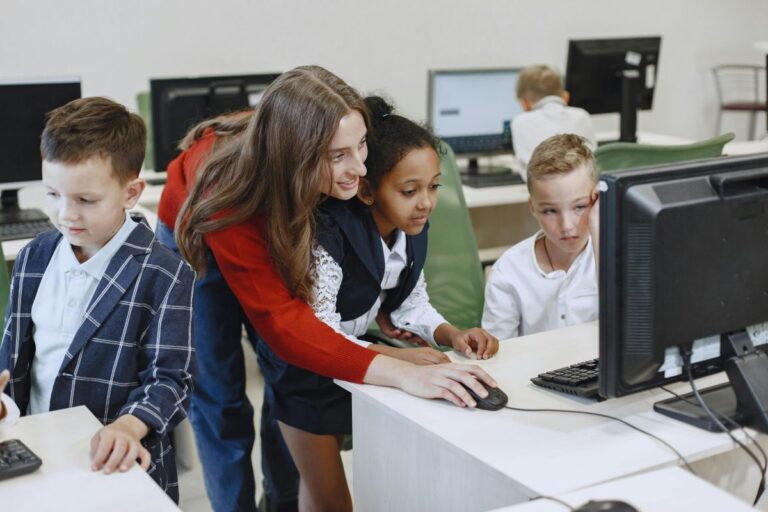 Google Classroom Updated With Gemini-Powered Questionnaire and Quiz Generation Features