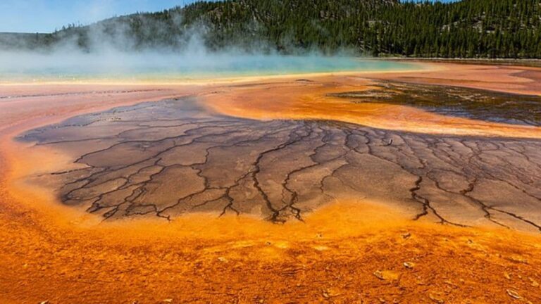 New Study Suggests Yellowstone May Help Solve the World’s Helium Crisis