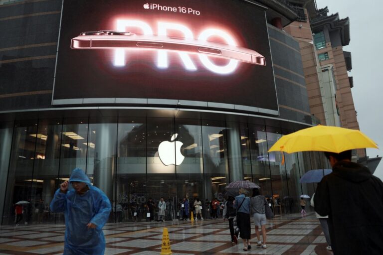 Chinese Sales of Foreign Phone Makers, Including Apple