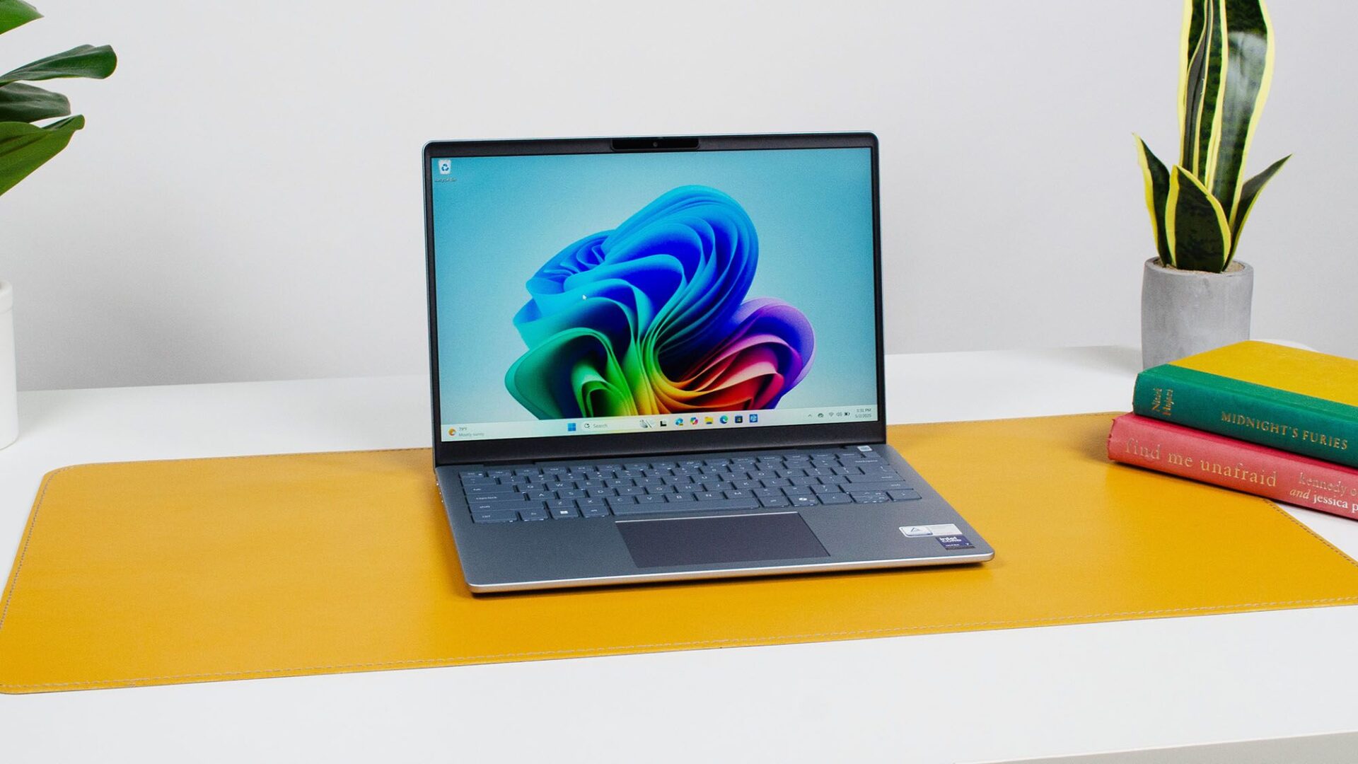 Quick! Dell Black Friday laptop deals end tomorrow - including a Dell XPS 13 for just $699 and more excellent price cuts