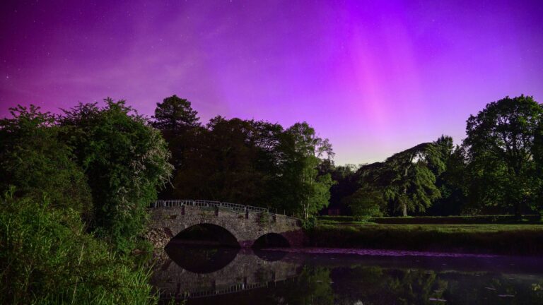 Want to photograph the northern lights tonight? Here’s how to plan your trip and the best settings to use