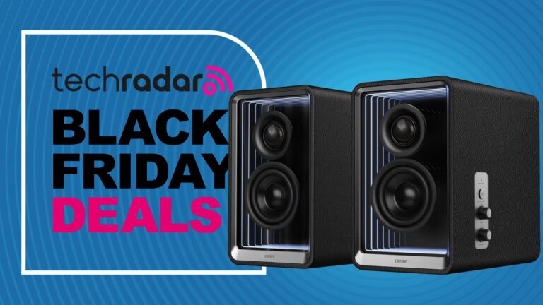 Edifier QR65 on blue background, with TR's 'Black Friday deals' badge 