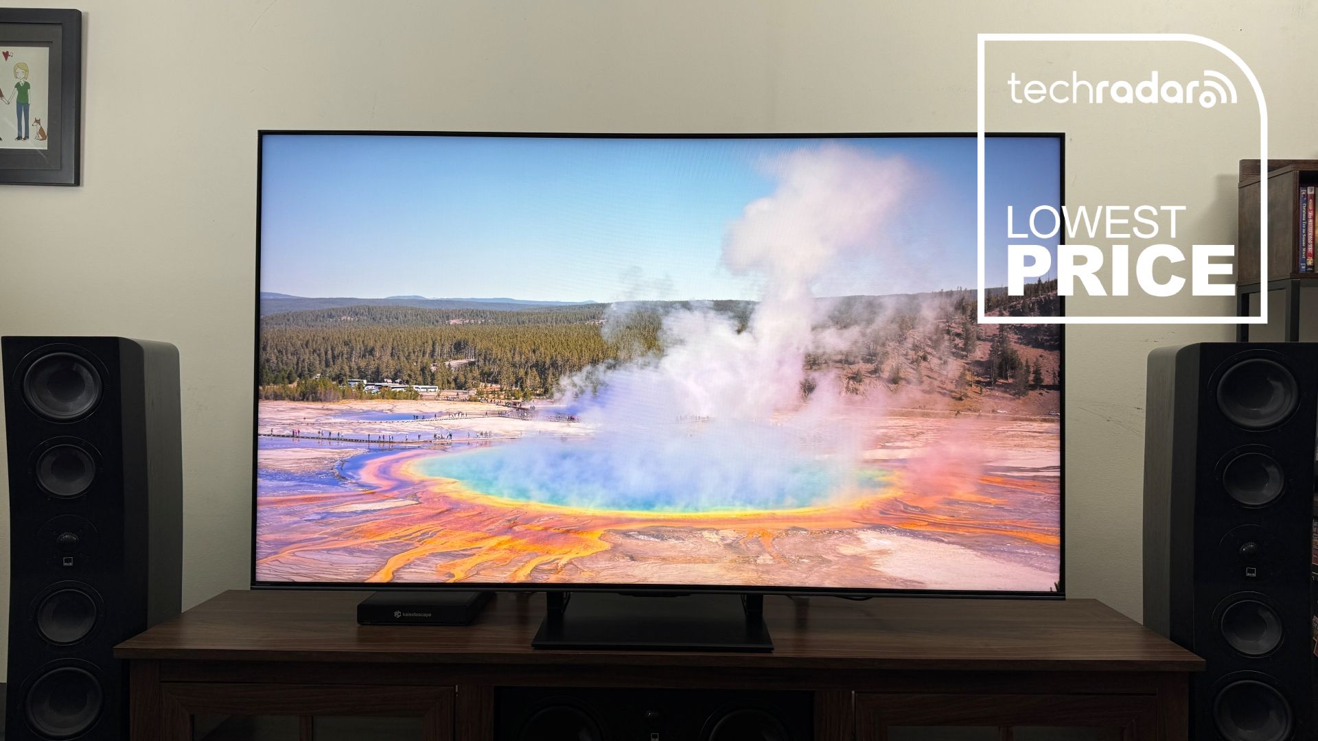 Hisense U75QG lowest price deal image
