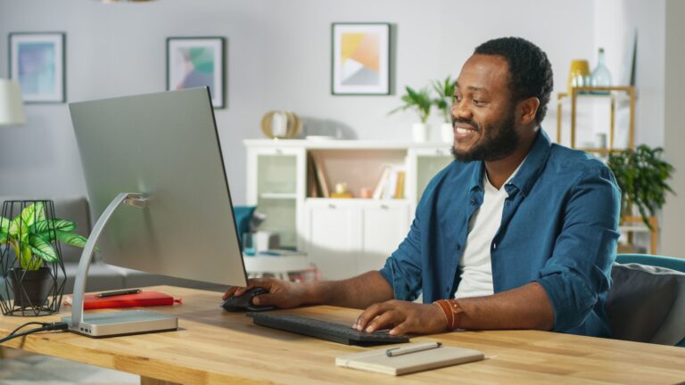 What you see is how you feel: how smarter displays shape the way we work and feel
