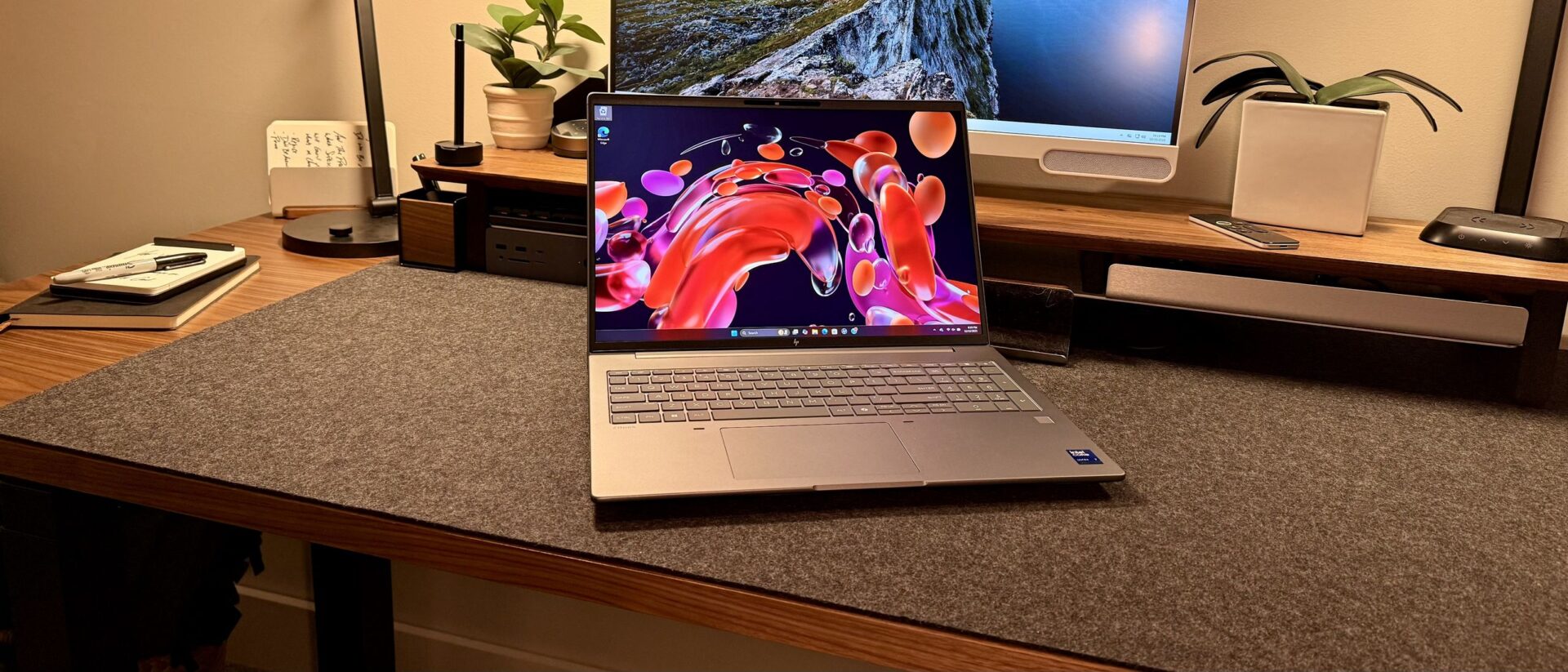 HP ZBook X G1i mobile workstation review