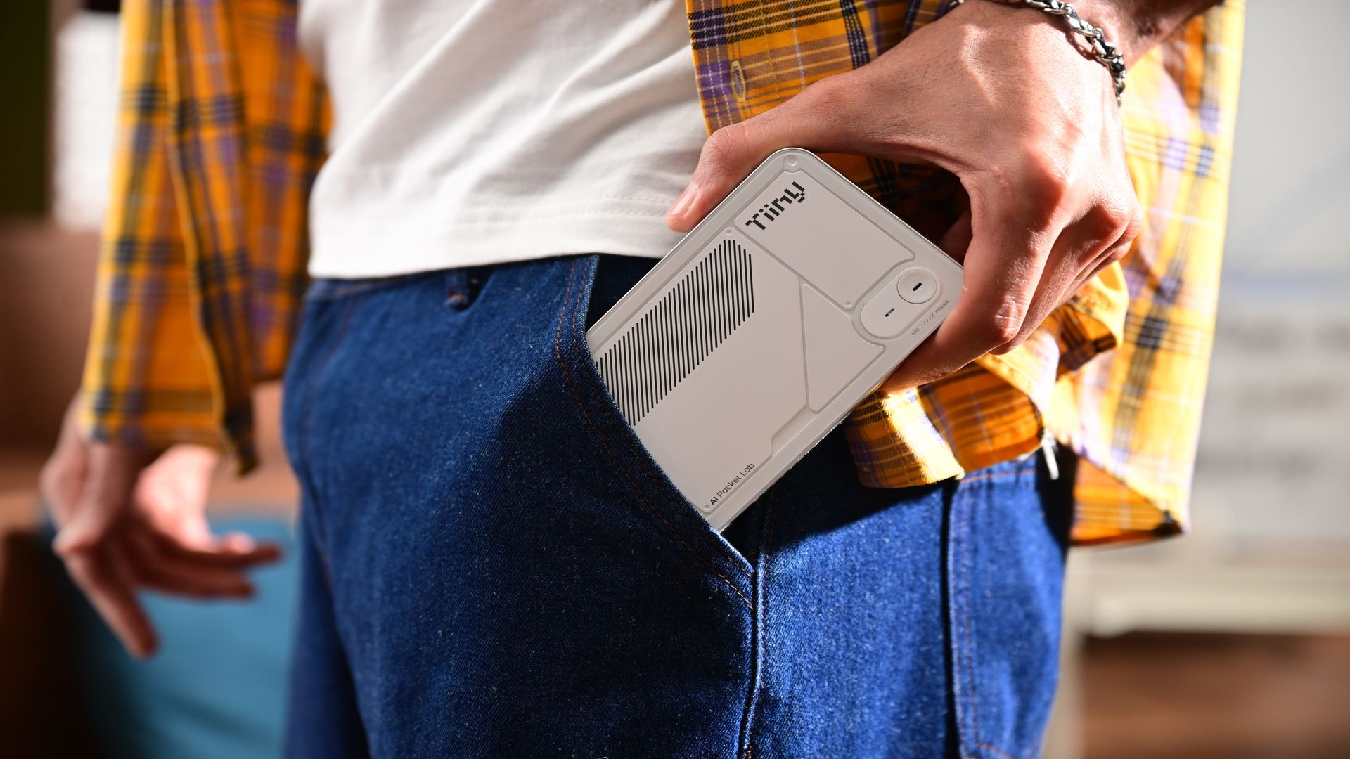 Tiiny AI Pocket Lab