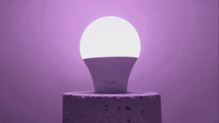 Philips Hue Essential bulb shifting between shades of blue and purple