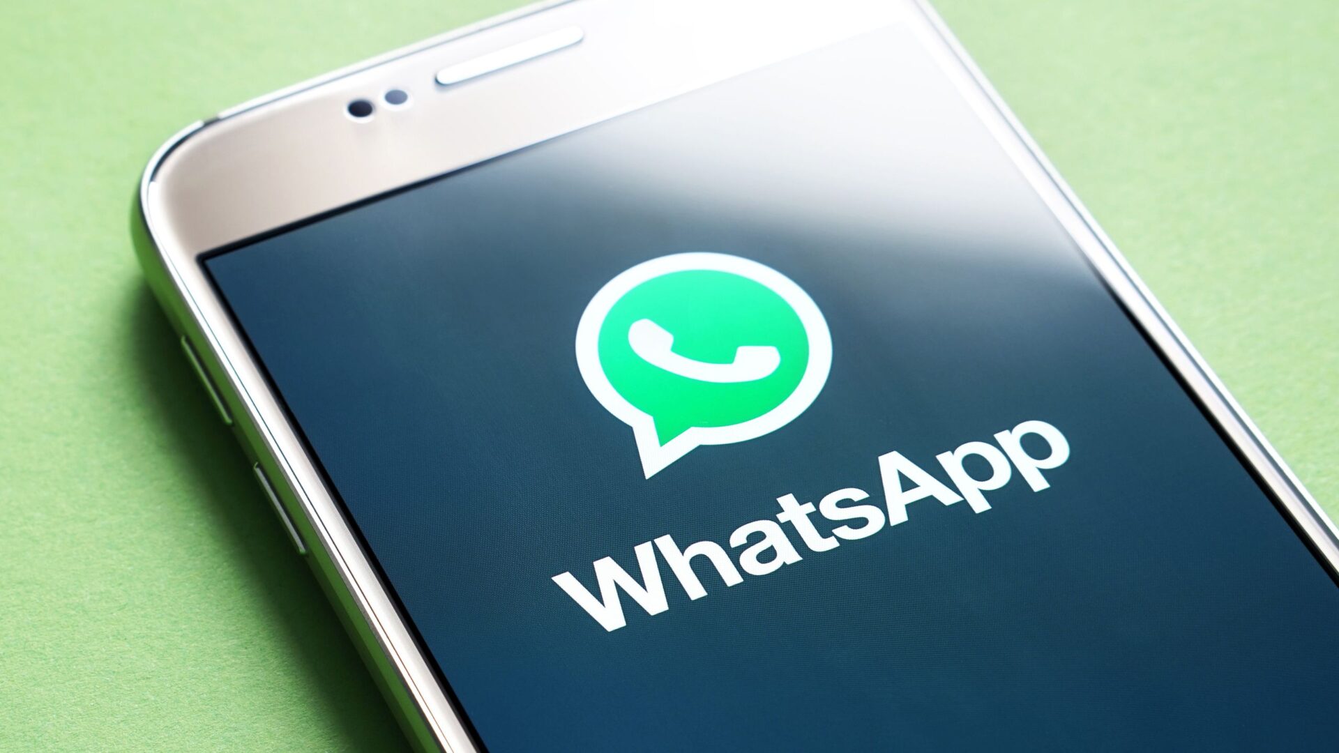 Russia's Digital Iron Curtain: WhatsApp next on the chopping block