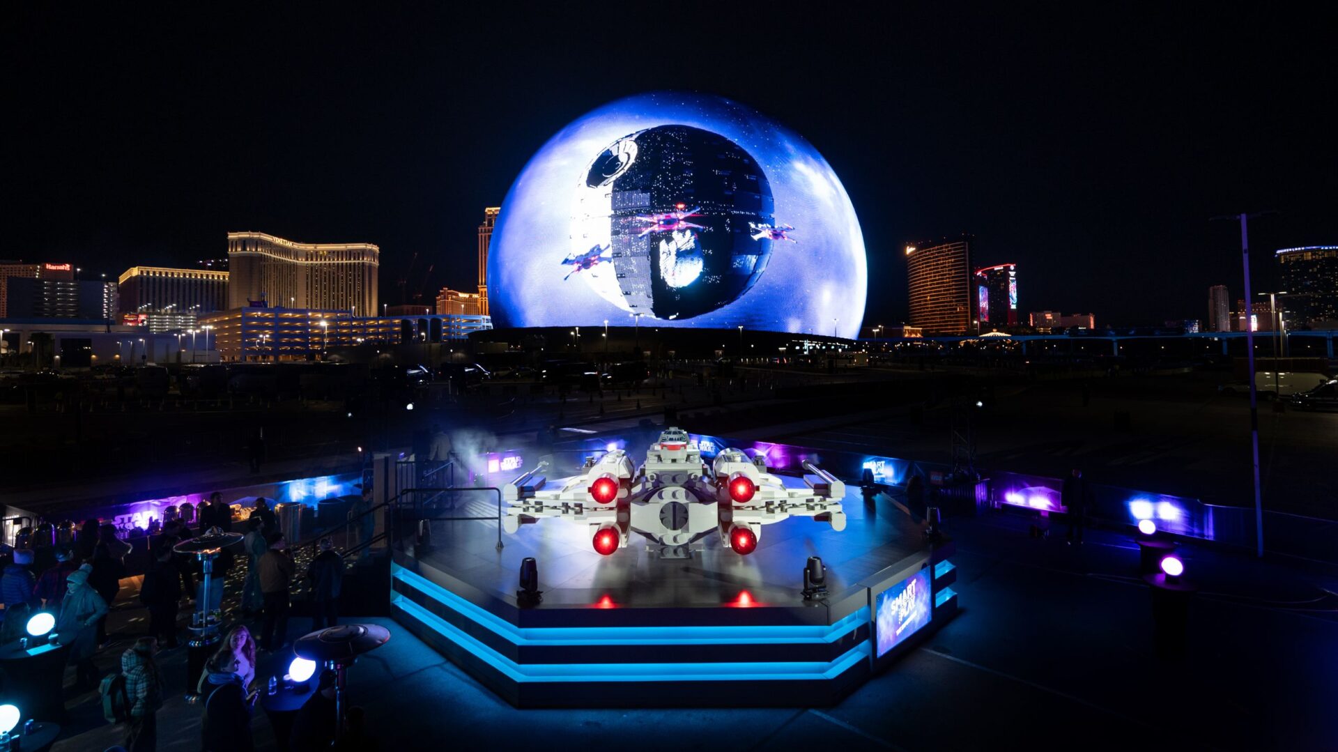 I flew the Star Wars Death Star trench run on the Sphere in a Lego X-Wing — and nothing else comes close