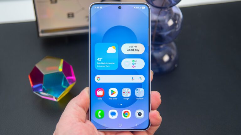 A fresh Samsung Galaxy S26 leak points to a launch date — and brings good news on pricing