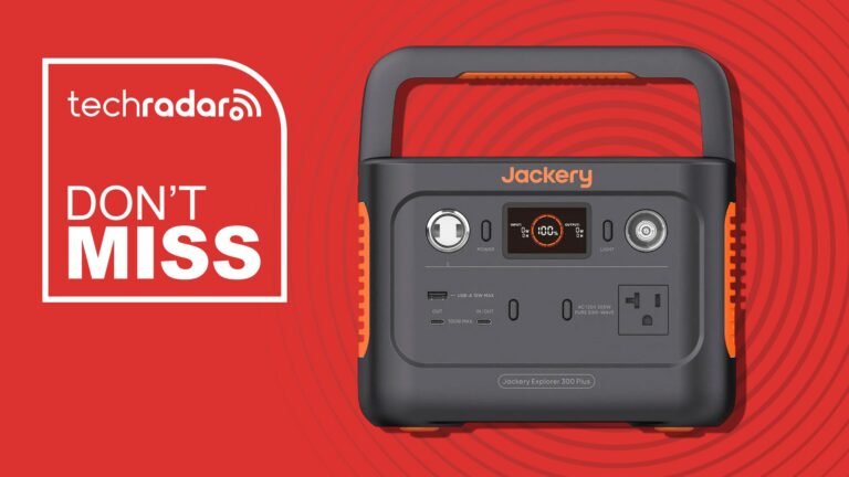 The Jackery 300 Plus is a Presidents' Day sale must-buy