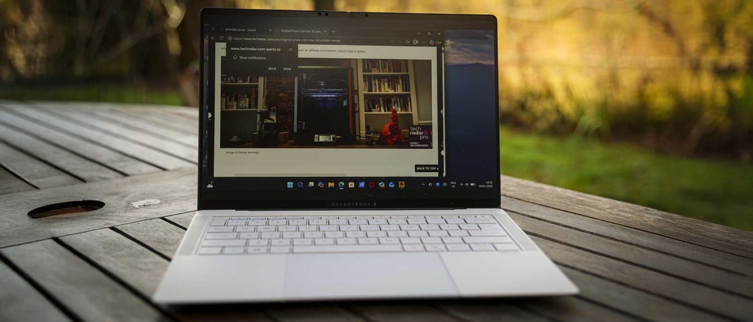 ASUS ExpertBook Ultra 2026