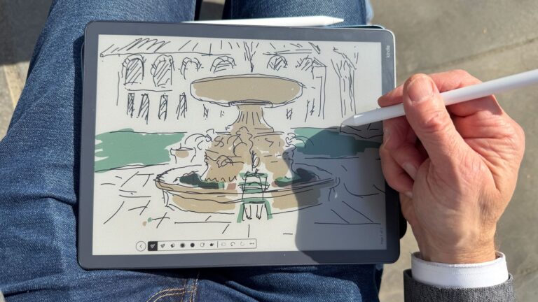 Drawing on iPad Air and Amazon Kindle Scribe Colorsoft