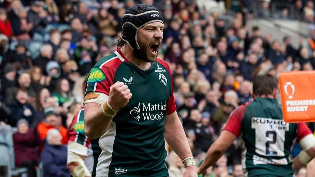 Harry Wells of Leicester Tigers celebrates scoring a try during the Prem Rugby Cup season.