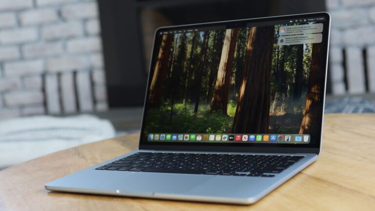 Don't buy Apple's new MacBook Air M5 — the award-winning MacBook Air M4 just dropped to its lowest price ever at Amazon