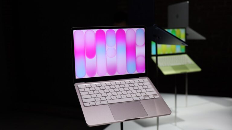 MacBook Neo