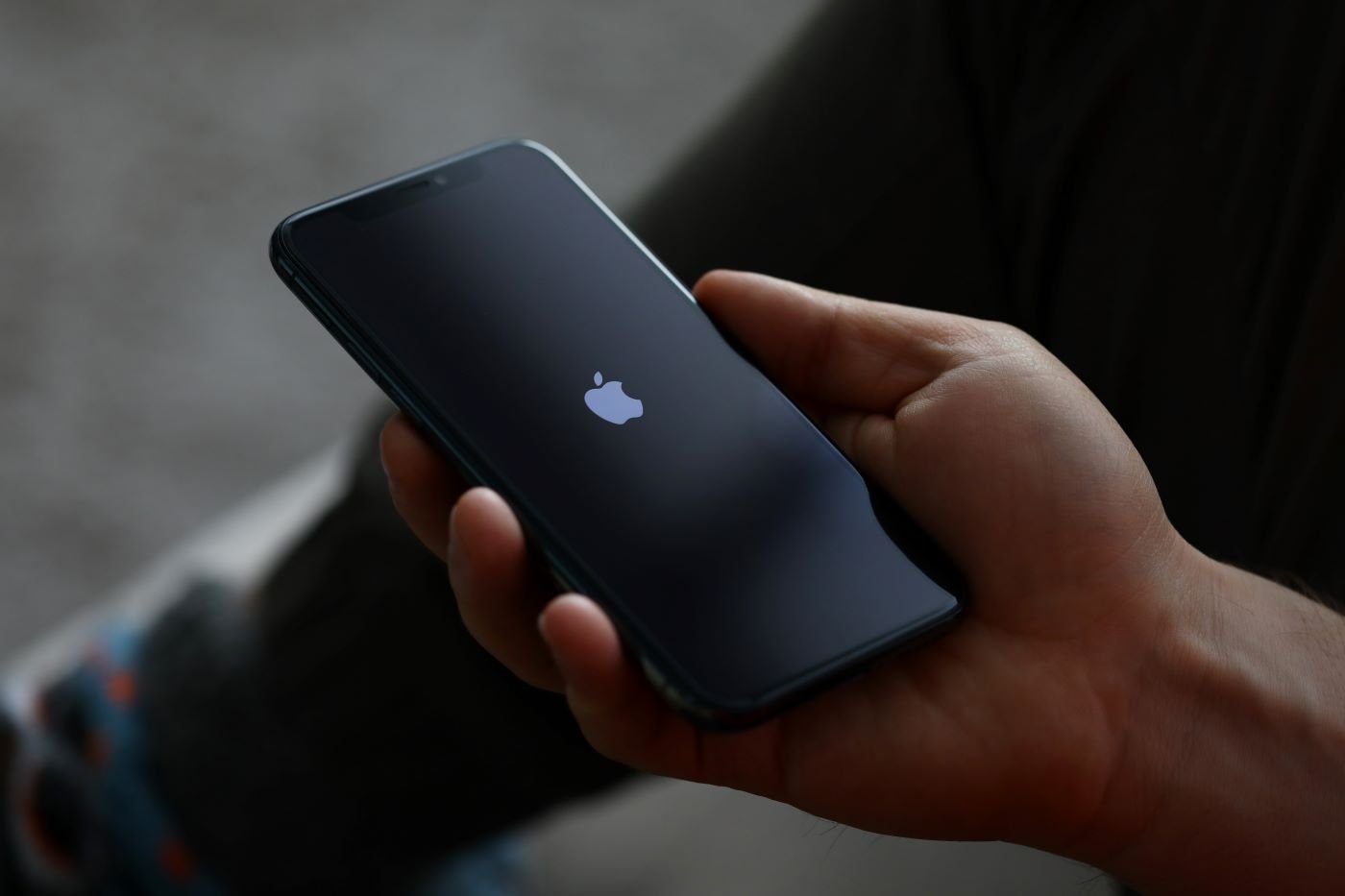 ‘Stop Texting’: FBI Warning Drives Apple’s iPhone Messaging Update