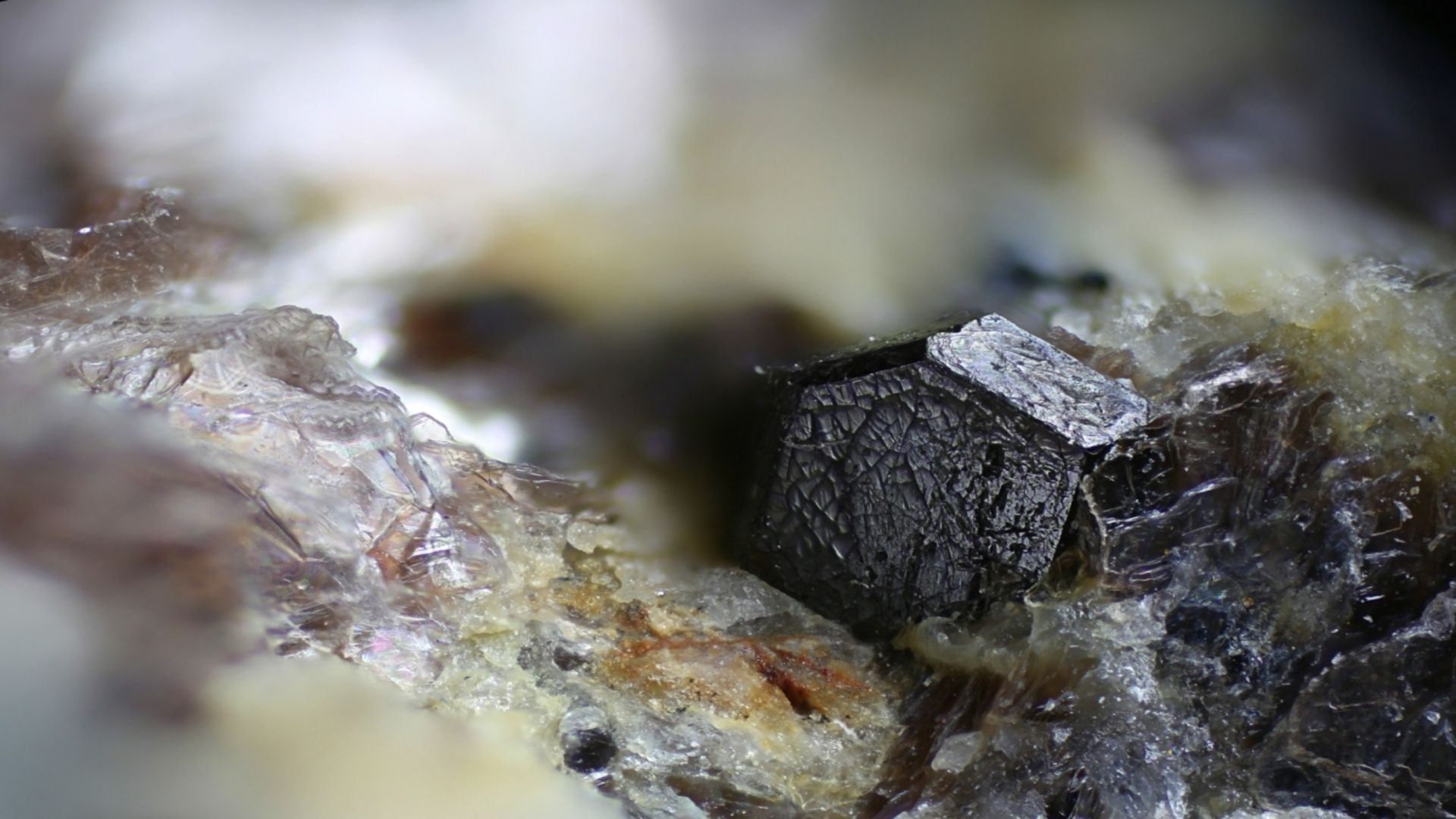 Thorium Crystal