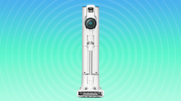 Shoppers rate this self-emptying stick vacuum higher than a Dyson and call it "excellent" — and it's just AU$649 right now