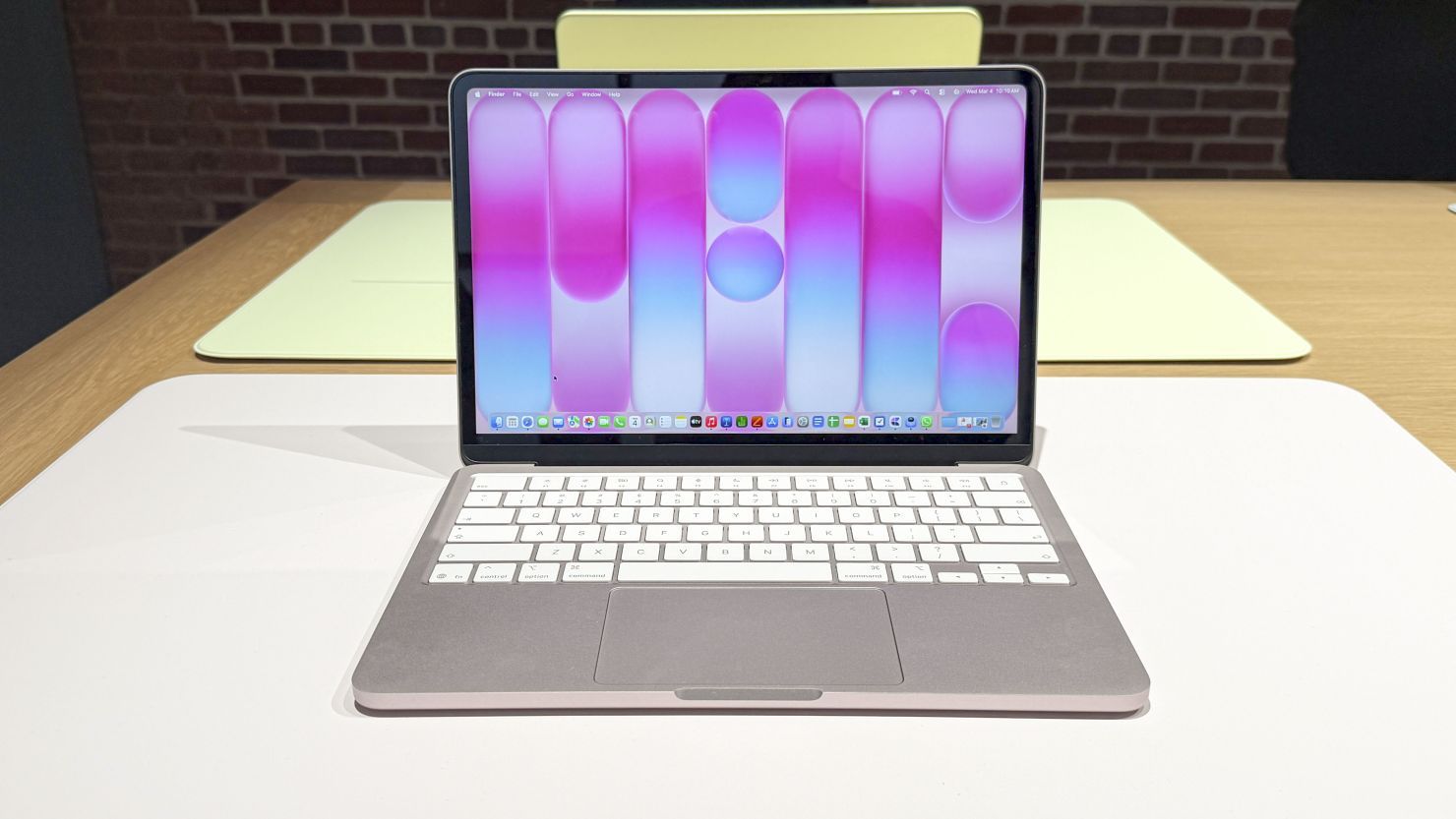 Apple MacBook Neo