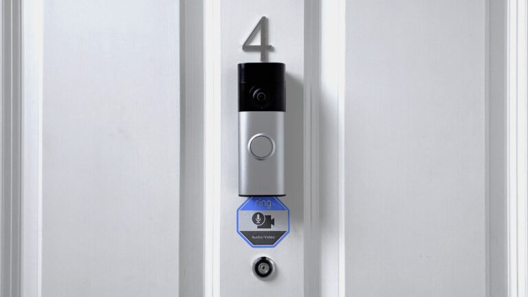 With the second-gen Ring Battery Video Doorbell Plus, the head-to-toe doorbell finally goes 2K