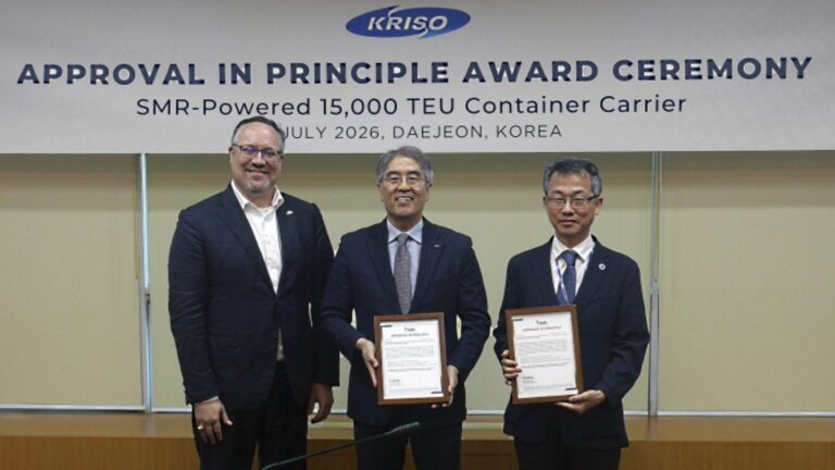 SMR-power Container Carrier