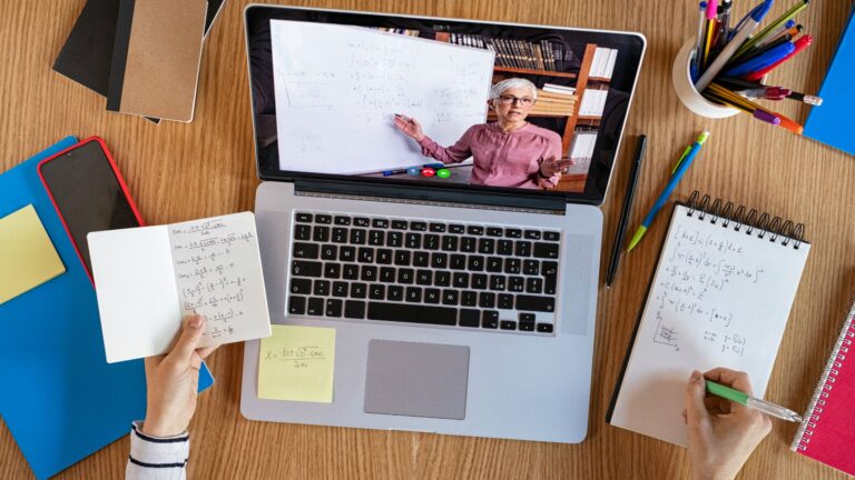 I’m an Apple expert, and I’ll show you how to buy the best Mac for going back to school
