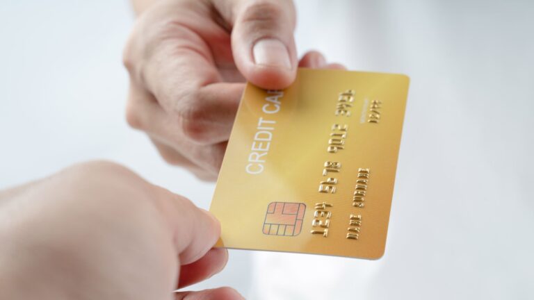 Experts warn expired credit cards can be brought back from the dead to make contactless payments