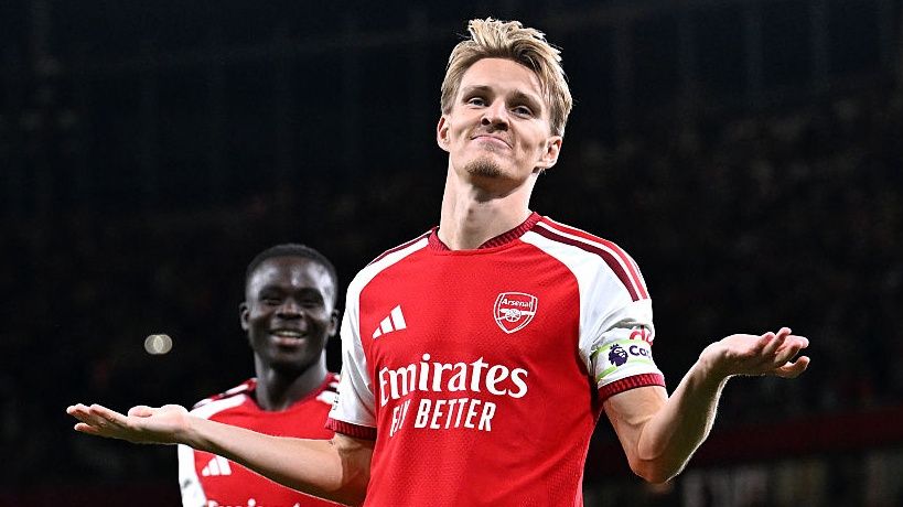 Martin Odegaard of Arsenal celebrates scoring his team&rsquo;s third goal during the Premier League 2026/27 match between Arsenal FC and Coventry City at Emirates Stadium.