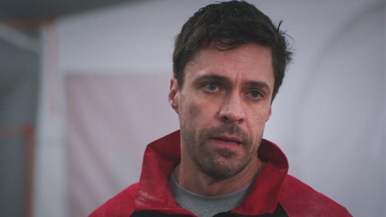 Olly Rix as Flynn