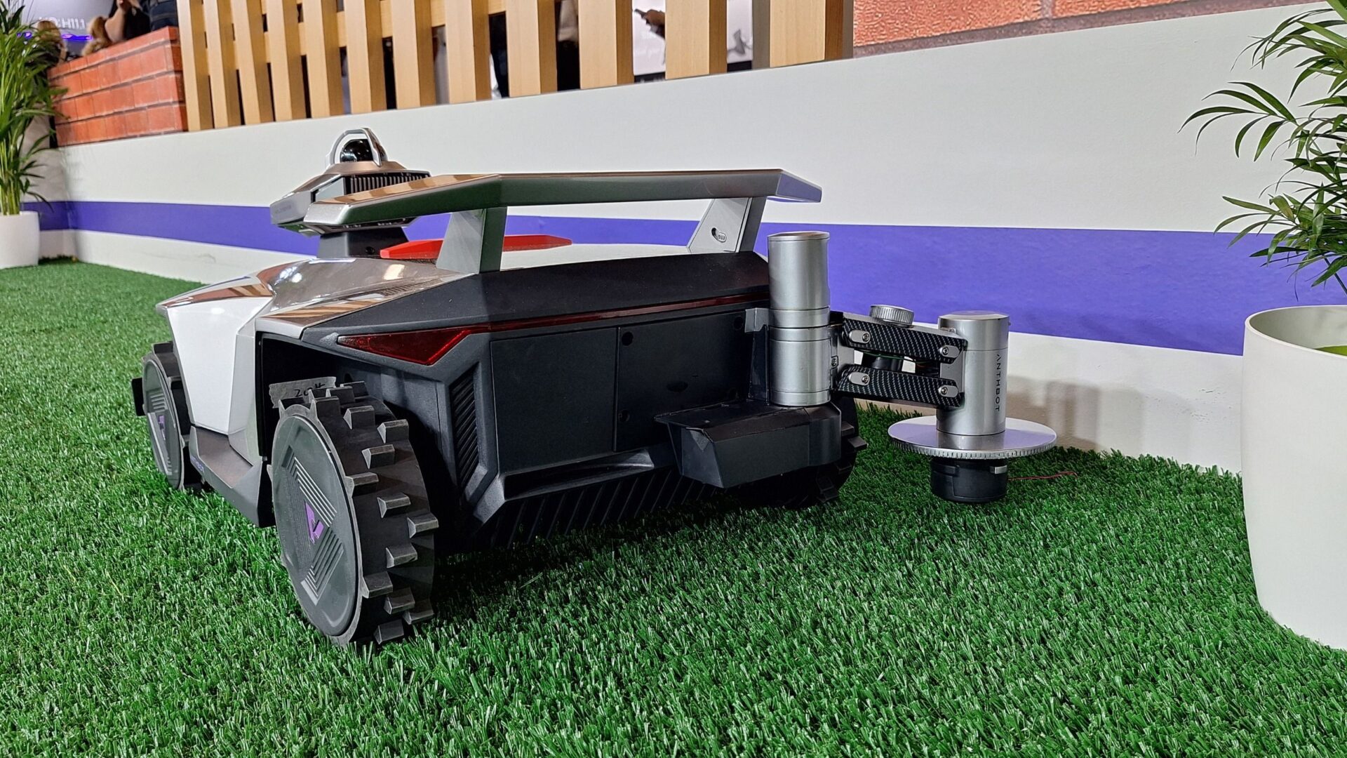 This new robot lawn mower comes with its own infrared hedgehog-spotter — and a handy approach to edge-trimming